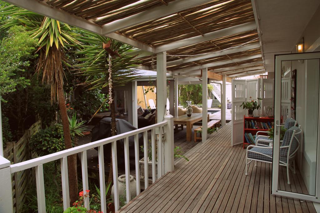 Sea Breeze Beach House Plettenberg Bay Exterior foto