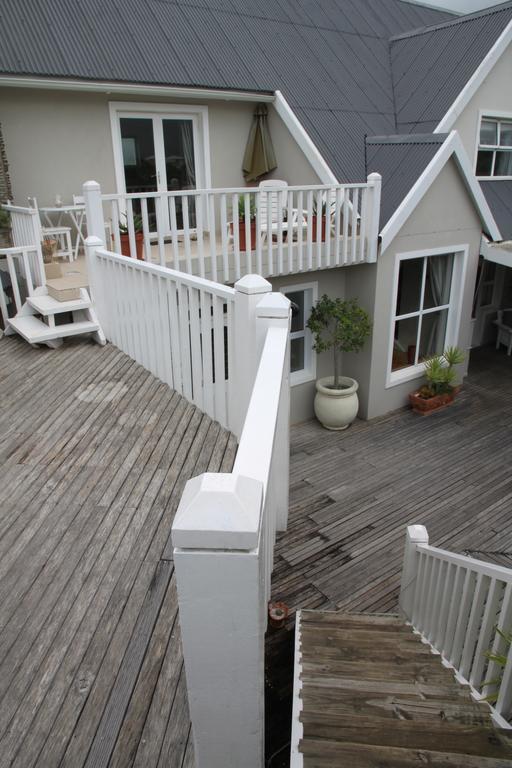 Sea Breeze Beach House Plettenberg Bay Exterior foto
