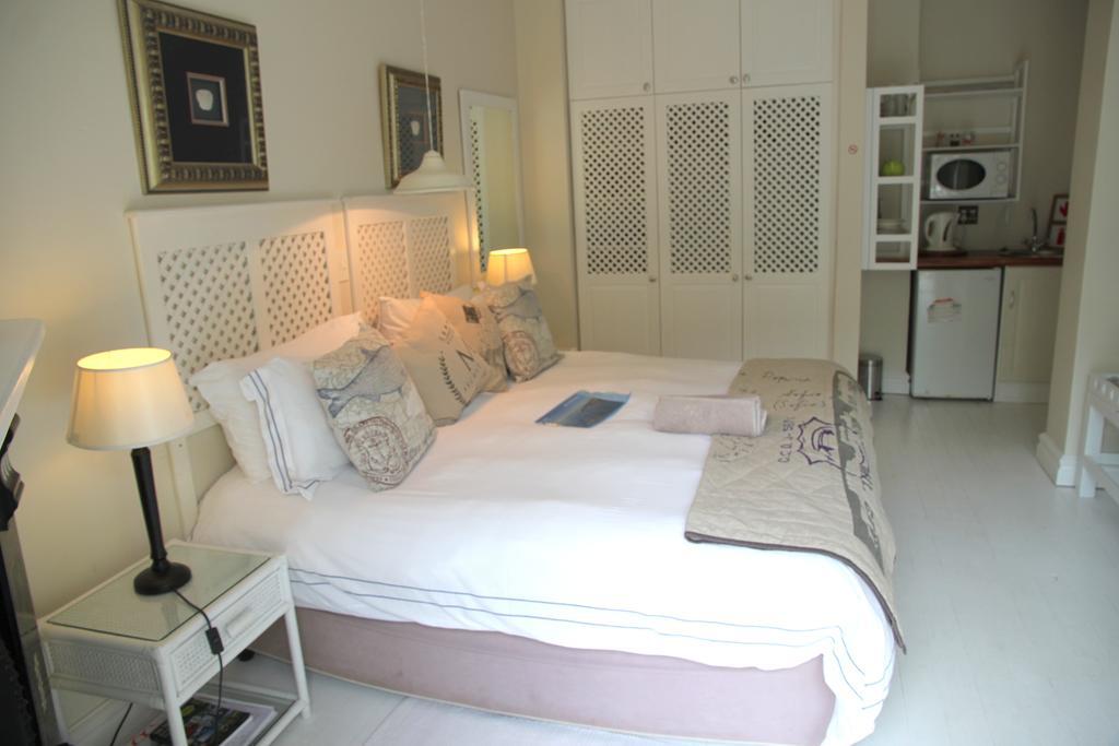 Sea Breeze Beach House Plettenberg Bay Exterior foto
