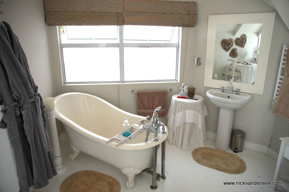 Sea Breeze Beach House Plettenberg Bay Exterior foto