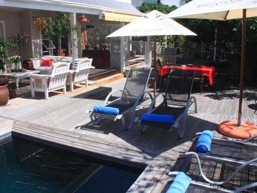 Sea Breeze Beach House Plettenberg Bay Exterior foto